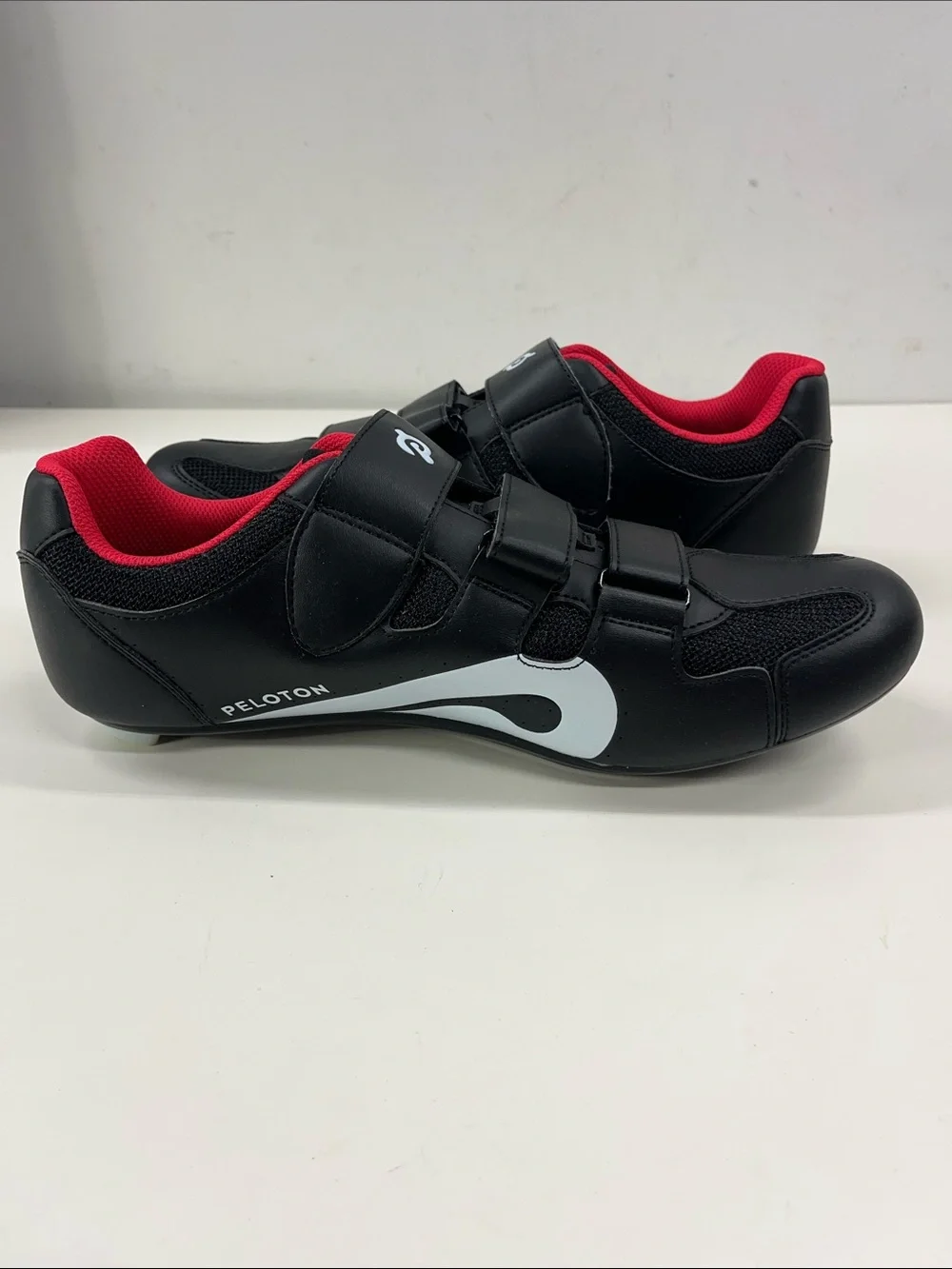 New Peleton Cycling Shoes in Black Size 45 (No Hardware included)
